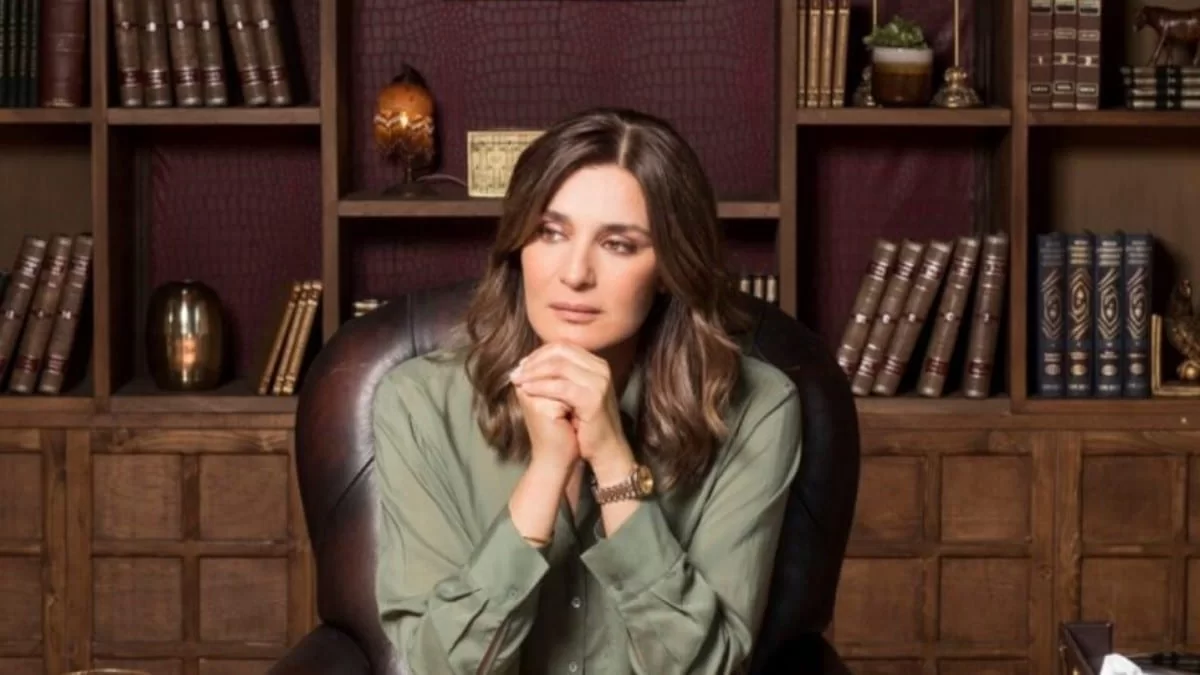 ΣτΟργή 28/10: Ένας αναπάντεχος ασθενής κάνει την εμφάνισή του στο γραφείο της Γιατρού