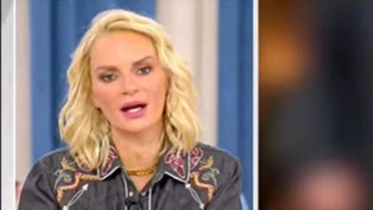 Ξέσπασε η Έλενα Χριστοπούλου για τα διαζύγια - «Να μη σκοτωνόμαστε μετά από κάποια χρόνια αγάπης»