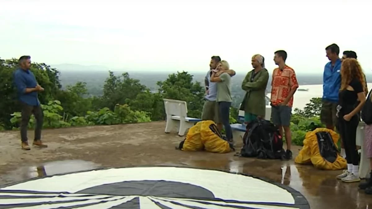 Asia Express: Άναυδοι όλοι - Ο Πέτρος Πολυχρονίδης τους ανακοίνωσε πως...