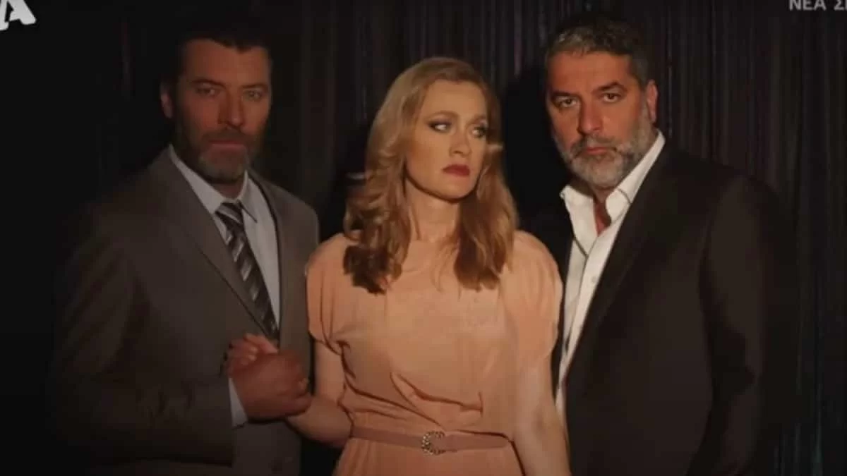 Αυτή η νύχτα μένει (17/10): Στρατής και Χρήστος συναντιούνται για πρώτη φορά - Η τραγική στιγμή στο νεκροταφείο