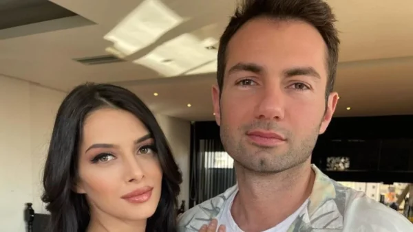 Άννα Μπεζάν - Δημήτρης Παππάς: Η πρώτη οικογενειακή φωτογραφία με την νεογέννητη κόρη τους