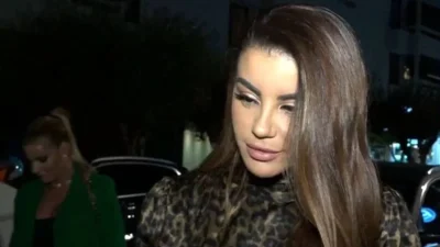 «Ισχύει ότι...» - Όλη η αλήθεια για την παρουσίαση των backstage του The Voice από την Ειρήνη Παπαδοπούλου