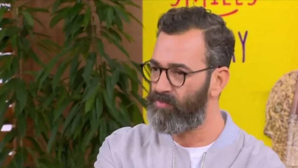 «Μου είπε “έχω σκοτώσει άνθρωπο” και...» - Άναυδοι όλοι στο πλατό του ALPHA με την αποκάλυψη του Άγγελου Μπράτη