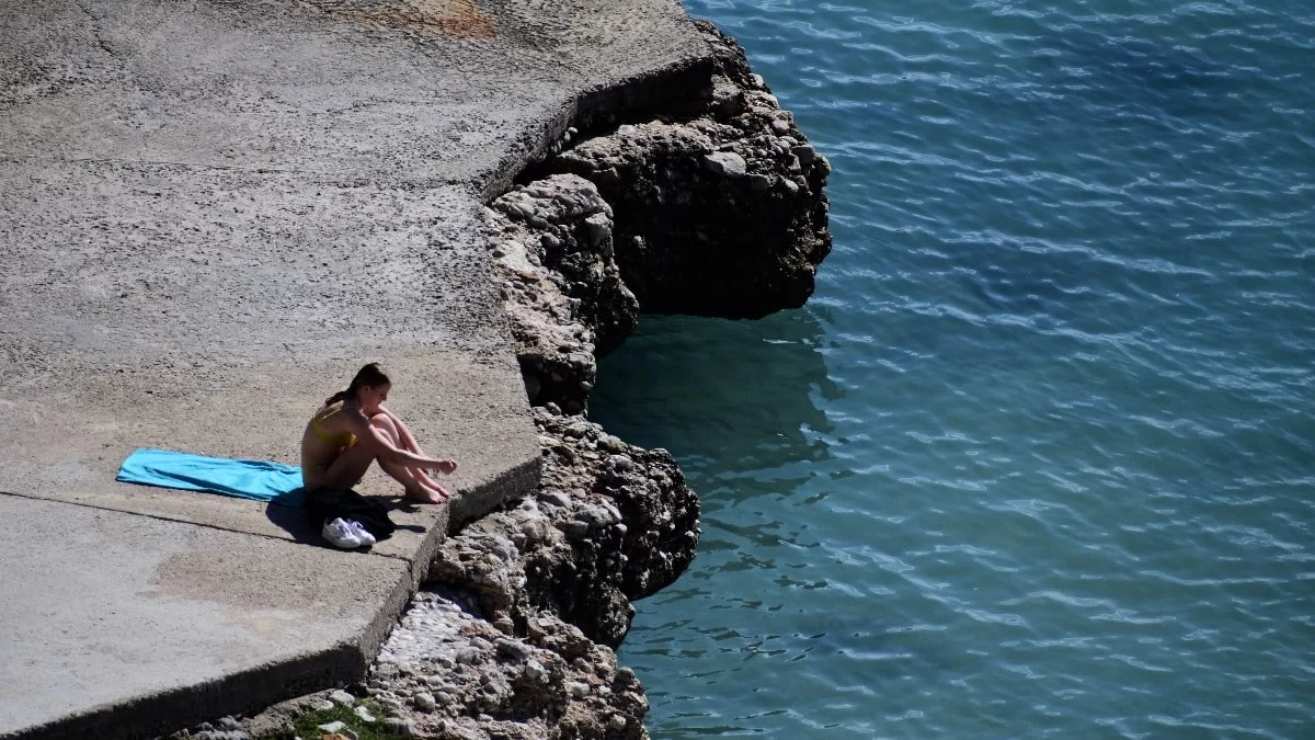 Καλοκαιρινός ο καιρός σήμερα 23/10 - Αισθητή αύξηση της θερμοκρασίας
