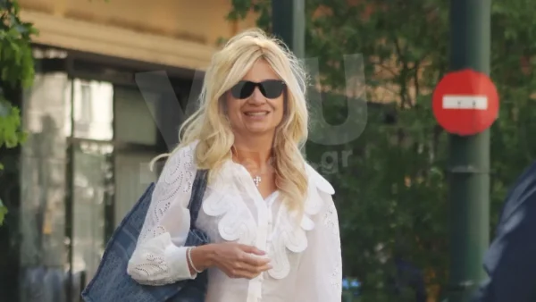 Φαίη Σκορδά: Στα σοκάκια της Ρώμης παρέα με τους γιους της - Νέες φωτογραφίες από το ταξίδι τους στην Ιταλία