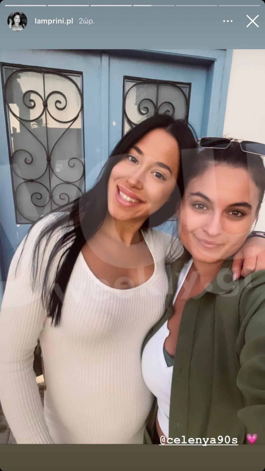 Με φουσκωμένη την κοιλίτσα η σύντροφος του Σάκη Αρσενίου