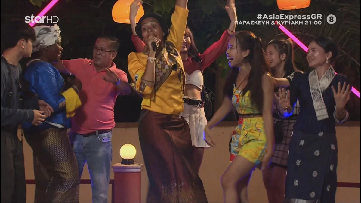 Asia Express: «Ζούμε συγκλονιστικές στιγμές» - Στήθηκε πάρτι στο Λάος και το Twitter "λάλησε"