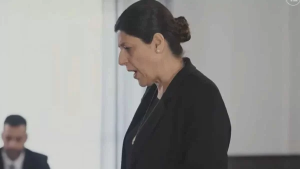 Γη της ελιάς 8/10: Η οικογένεια Βρεττάκου αποφασίζει να πουλήσει το πατρικό σπίτι - Η Αναστασία καταρρακώνεται