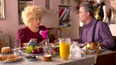 Χαιρέτα μου τον πλάτανο (25/10): Έξαλλη η Ζαφείρω με τον εκβιασμό της Καλλιόπης - Περνάει στην αντεπίθεση