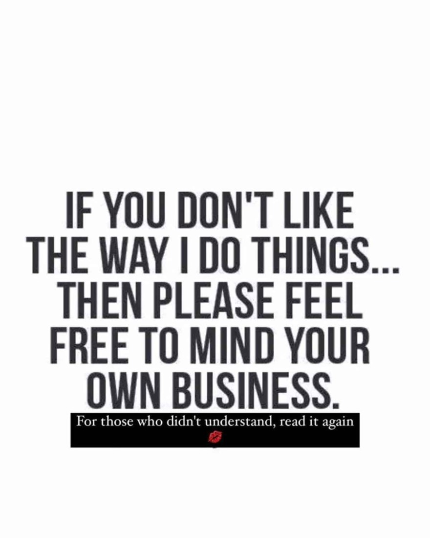 "Για αυτούς που δεν το κατάλαβαν..." - Η απάντηση της Ιωάννας Μπέλλα στα σχόλια για το photoshop που κάνει στις φωτογραφίες της