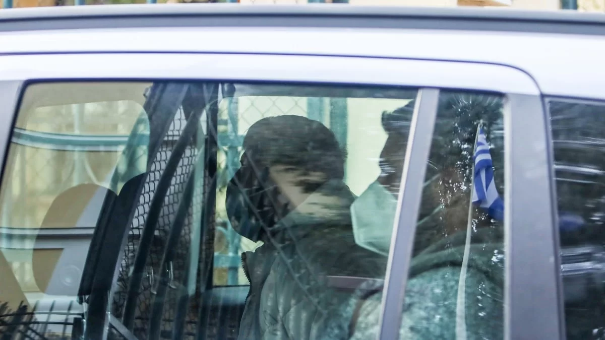 Κολωνός: Στον εισαγγελέα ο 33χρονος τρίτος βιαστής - Πότε θα απολογηθεί