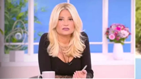 Οριστικός χωρισμός για πασίγνωστο τραγουδιστή - Η σχέση τους έχει τελειώσει από το καλοκαίρι αλλά ανακοινώθηκε σήμερα 31/10 στο Πρωινό Μας