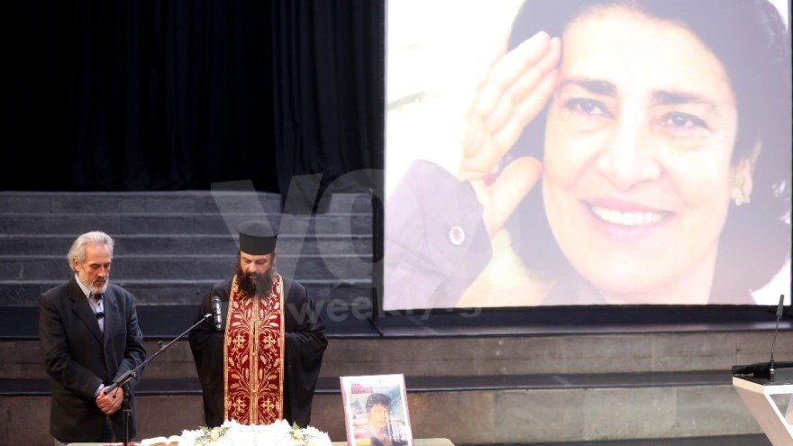 Αποκλειστικές φωτογραφίες από το τρισάγιο για την Ειρήνη Παππά