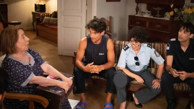 Εκτός Υπηρεσίας: Χαμός με τα κλεμμένα κόκαλα του Ντάντουλα