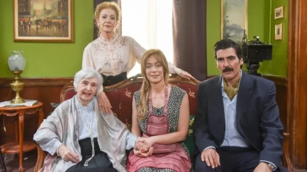 Έρωτας Φυγάς (11/10): Η Ελπίδα φτιάχνει δηλητηριώδες γλυκό αλλά πέφτει στα χέρια του...