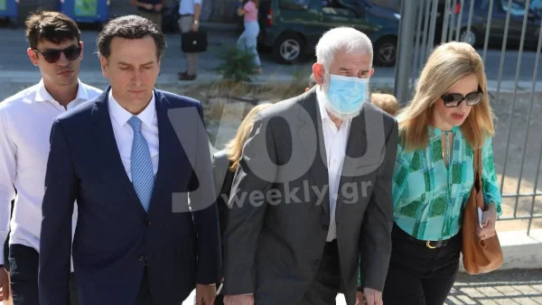 Δίκη Φιλιππίδη: «Της όρμησε και της έσκισε τη μπλούζα» - Συνάδελφοι της πρώην συνεργάτιδας του διαψεύδουν την κατάθεσή της