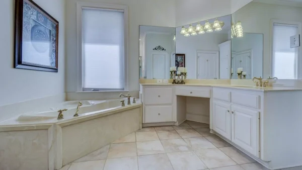 Όσο πιο απλό, τόσο πιο καλά - Οι 5 βασικές αρχές για το μπάνιο μας σύμφωνα με το Feng Shui