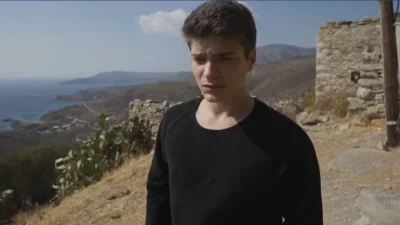 Γη της Ελιάς (19/10): Η ζωή του Φίλιππου βρίσκεται σε κίνδυνο μετά την απαγωγή του μωρού του - Κυνηγάει με καραμπίνα τους...