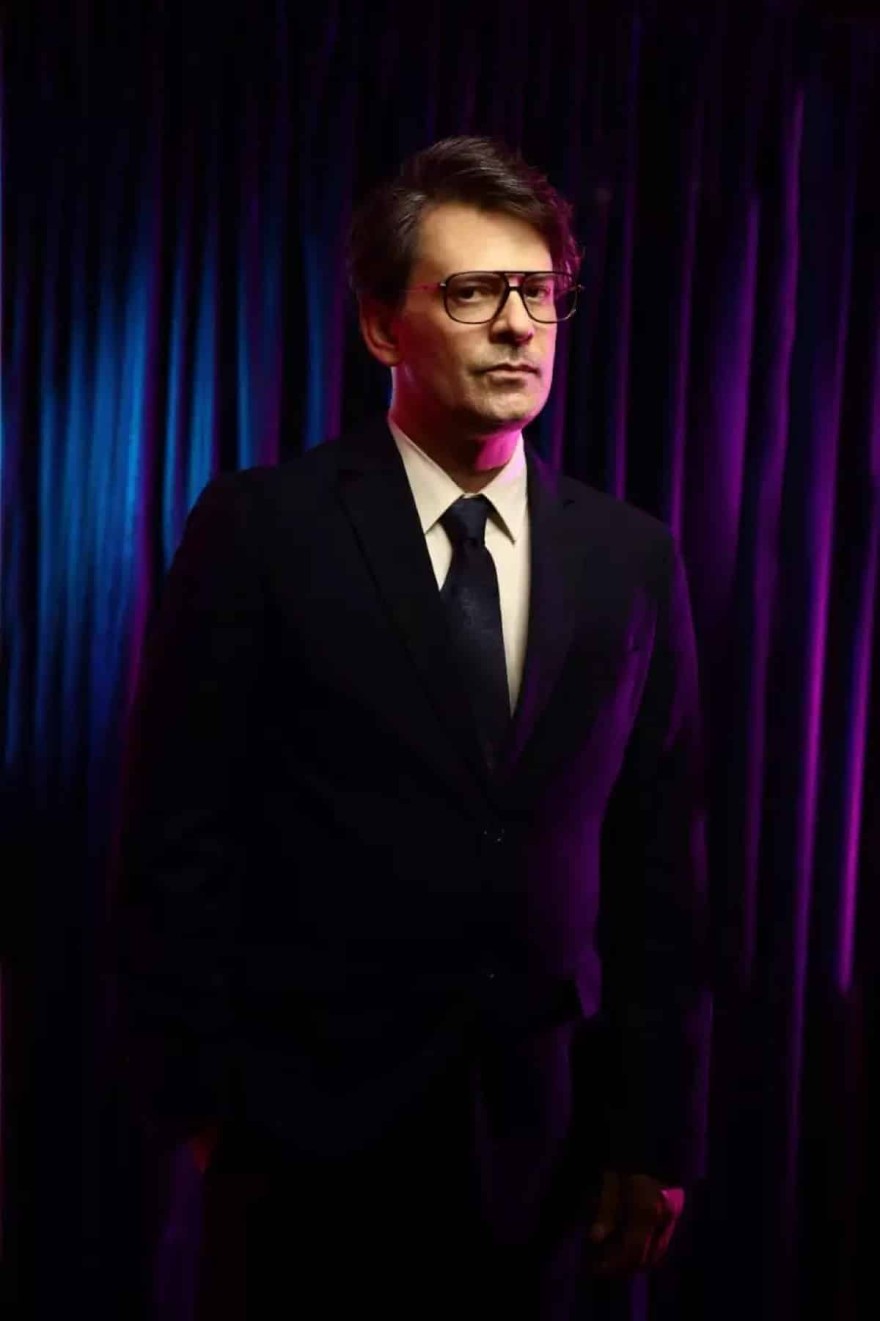 Ο Περλέγκας  στο Αυτή η νύχτα μένει