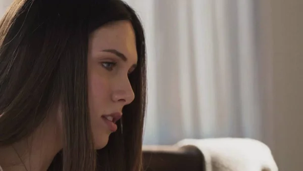 Γη της Ελιάς: Έγκυος η Μυρτάλη - Ποιος είναι ο πατέρα του παιδιού της