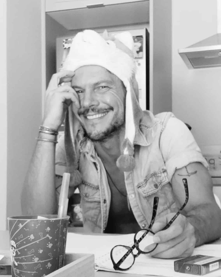 Ιωάννης Παπαζήσης Instagram