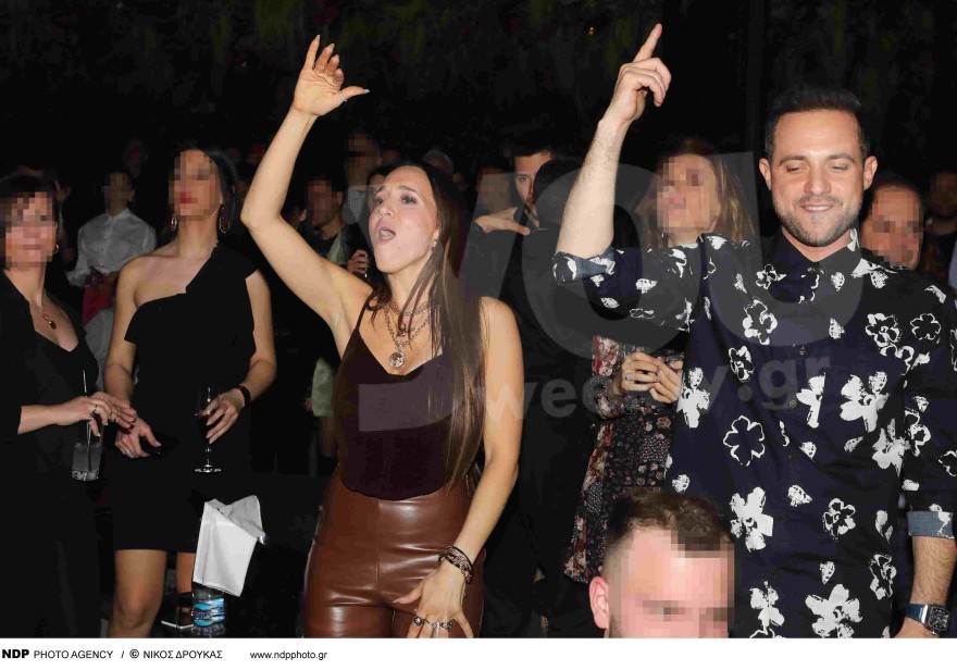 Καλομοίρα Μπουσάλης μπουζούκια