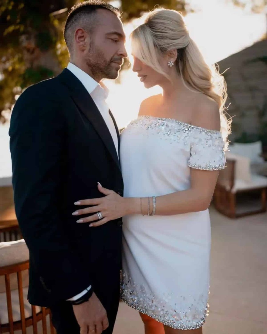 Η πρώτη φωτογραφία από το γάμο της Σπυροπούλου και του Σταθοκωστόπουλου