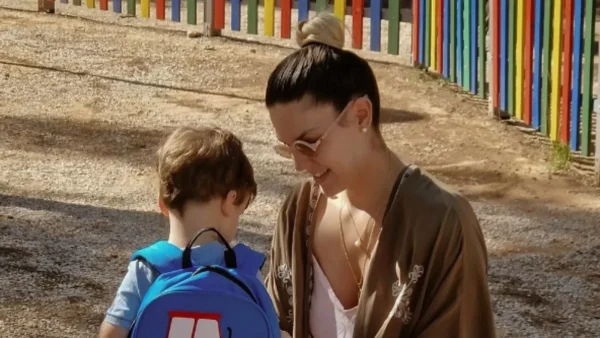 «Ξέρω είναι δύσκολο να τα βλέπουμε να...» - Περιπέτεια για την Μαντώ Γαστεράτου και το γιο της, Γιώργο