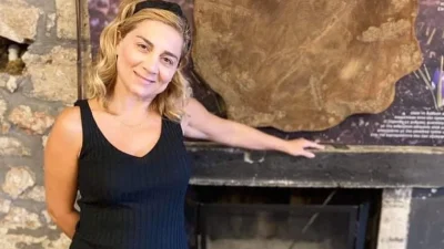 Άσχημο ατύχημα για την Έλενα Πολυκάρπου