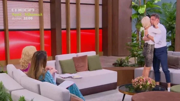 Ελένη: Επική γκάφα για τον Σάββα Πούμπουρα - Η αμήχανη στιγμή όταν συνειδητοποίησε ότι ο Γιώργος Παπαδάκης είναι στην τηλεόραση