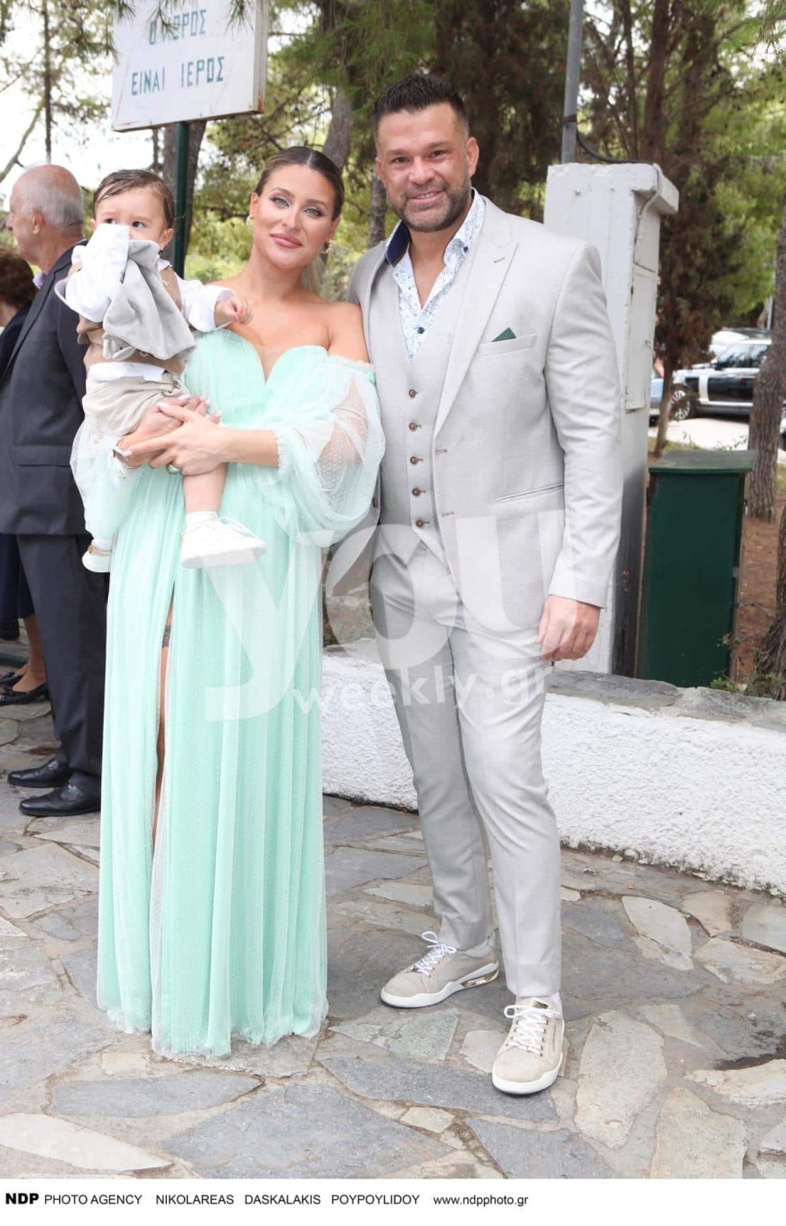 Βαλεντίνη Παπαδάκη-Κώστας Σόμμερ με τον γιό τους Ιάσονα