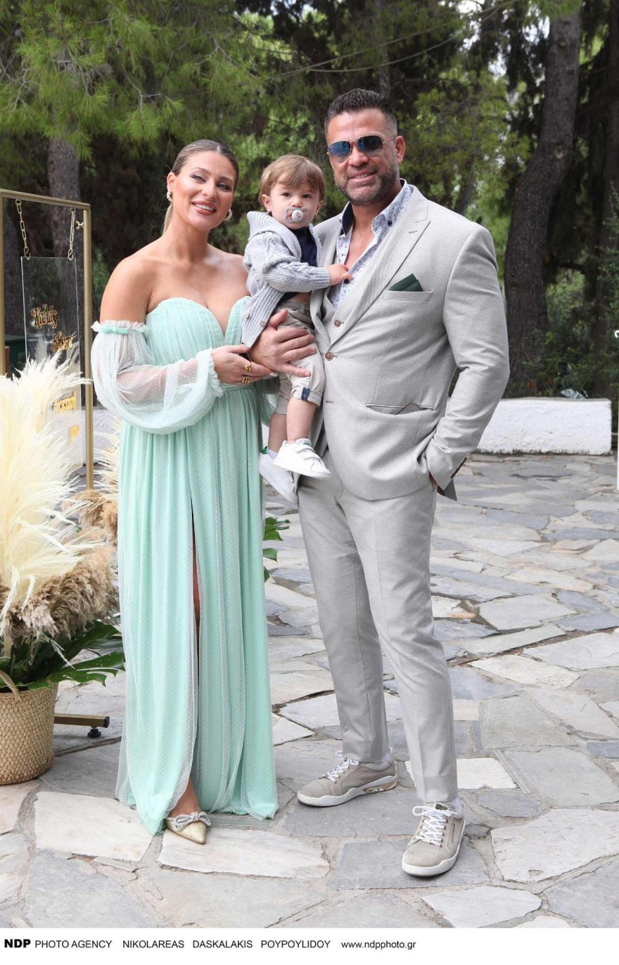 Βαλεντίνη Παπαδάκη Κώστας Σόμμερ βαφτίσια