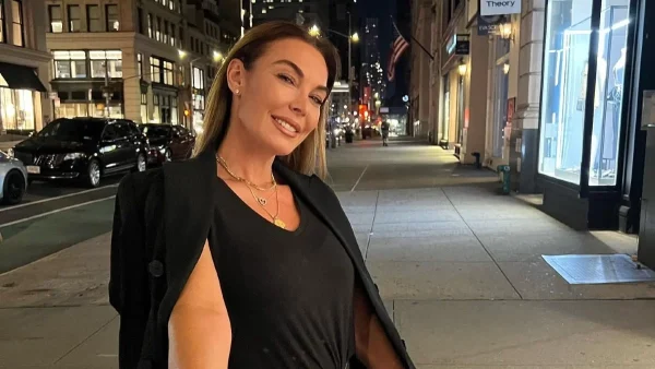 Οι επώνυμες τσάντες και τα επώνυμα αφεντικά τους: Αυτή της Τατιάνας Στεφανίδου αγγίζει τα 1.900 ευρώ