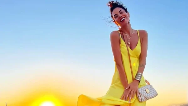 Στο νοσοκομείο η Τζο Λαζοπούλου - «Με περιμένει μακρύς και δύσκολος δρόμος μέχρι να επανέλθω»