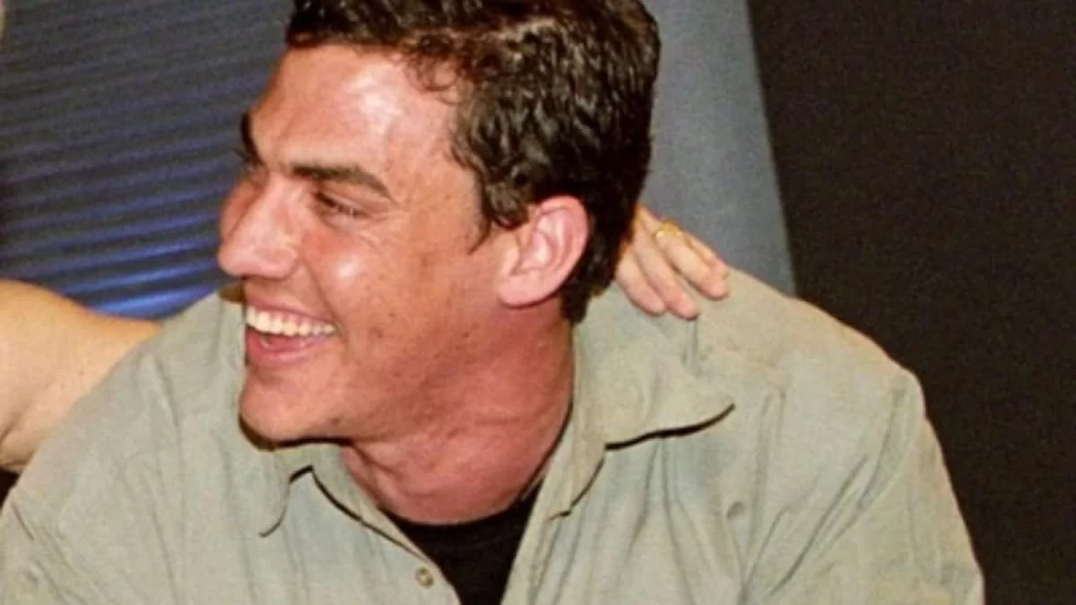 Τζώρτζης Μονογυιός: Σε κλίμα βαθιάς οδύνης το μνημόσυνο του στη Μύκονο