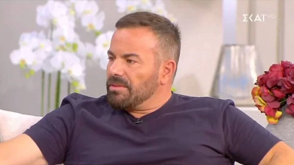 «Δεν πρόκειται να κλάψω» - "Λύγισε" ο Βασίλης Καλλίδης για τις δυο απώλειες που τον "τσάκισαν"