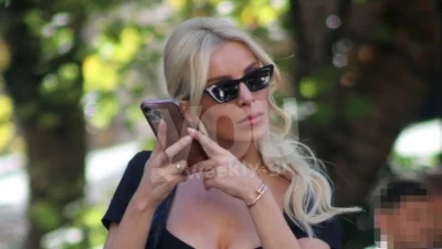 Οι επώνυμες τσάντες και τα επώνυμα αφεντικά τους: Αυτή της Κατερίνας Καινούργιου αγγίζει τα 5.000 ευρώ