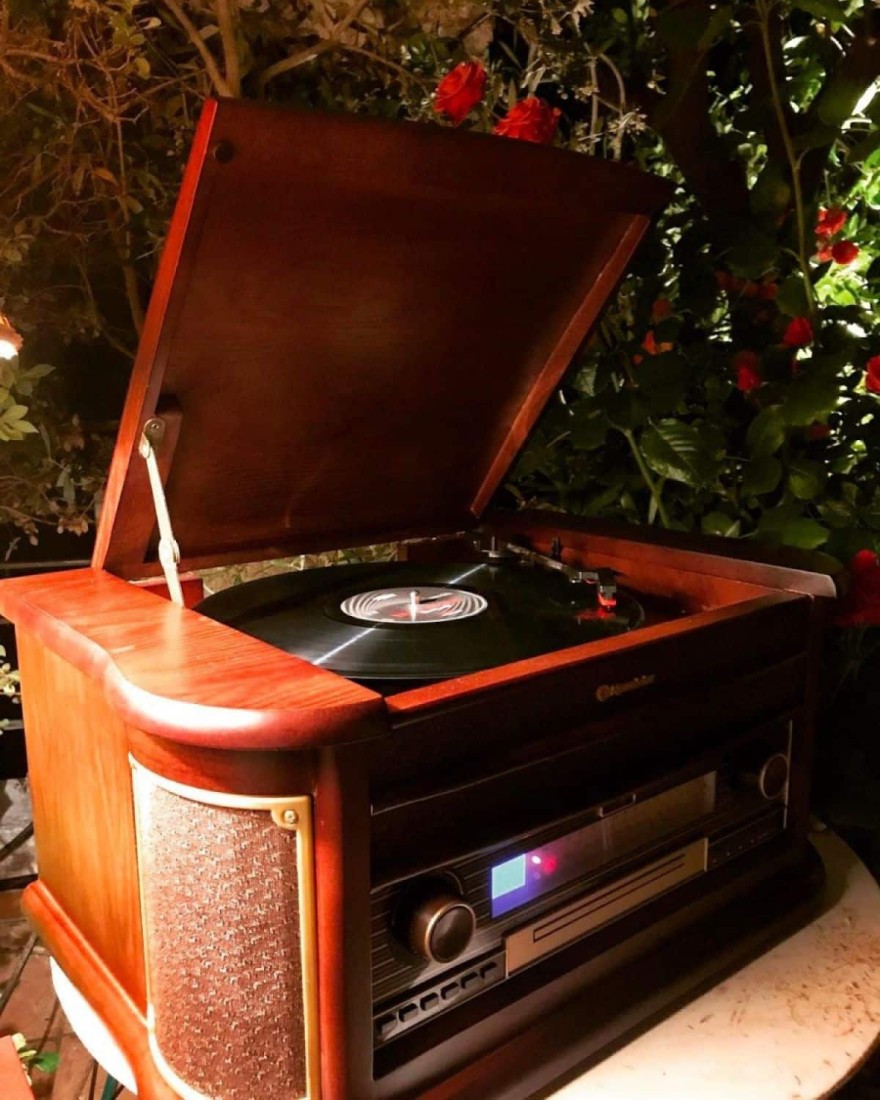 Χριστόφορος Παπακαλιάτης σπίτι