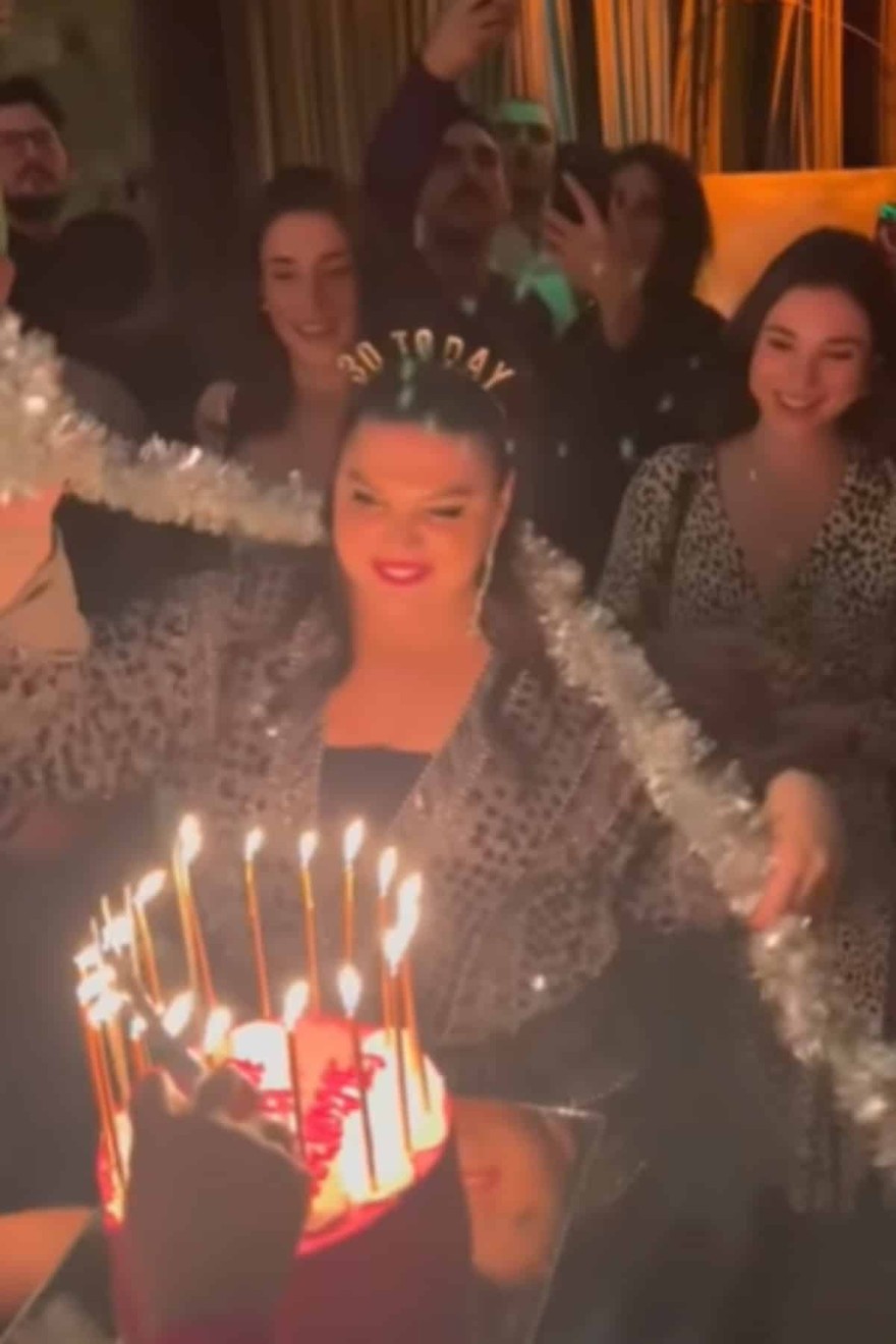 Φαντασμαγορικό πάρτι γενεθλίων για την Δανάη Μπάρκα - Οι καλεσμένοι και η εντυπωσιακή τούρτα