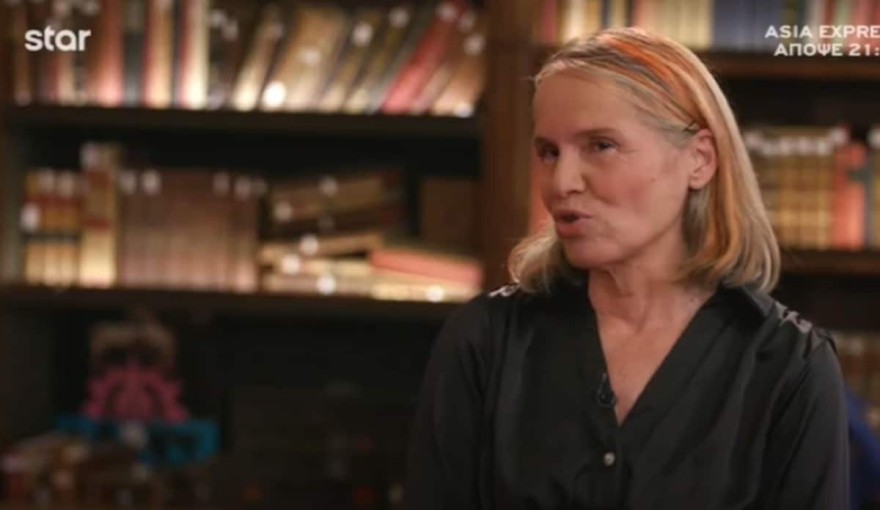 Cash or Crash Δέσποινα Μοιραράκη