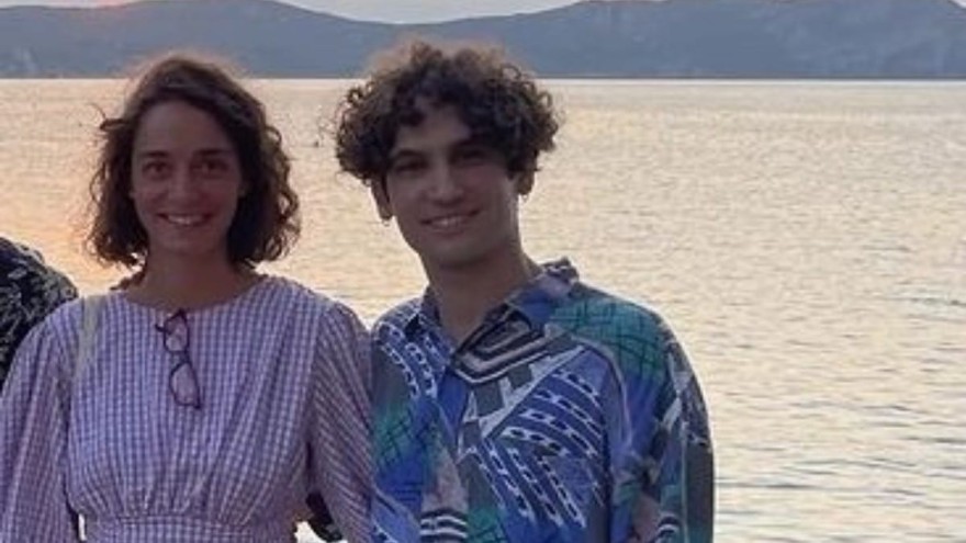 Ο Ορέστης Χαλκιάς με την σύντροφο του