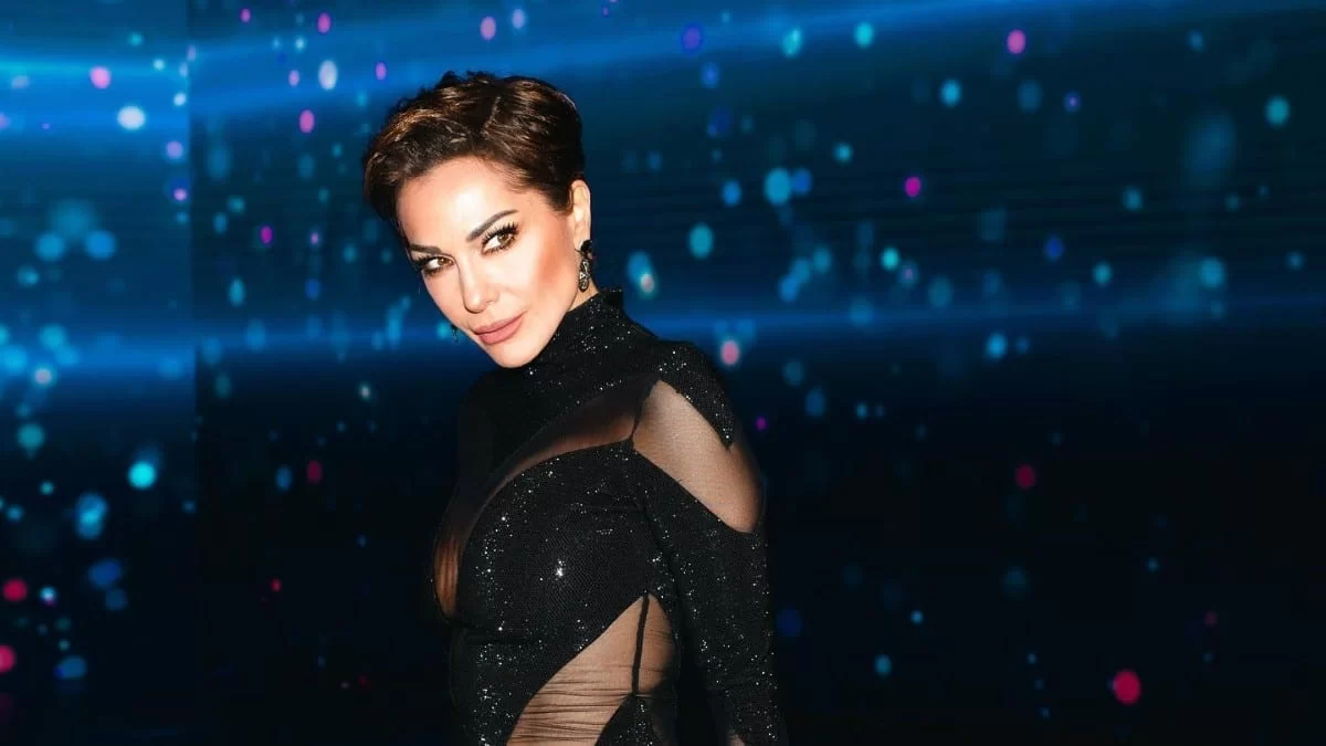 «Δεν έχω δει κανέναν από σας να ρωτάει έναν άντρα....» - Ξέσπασε η Δέσποινα Βανδή για τις πλαστικές