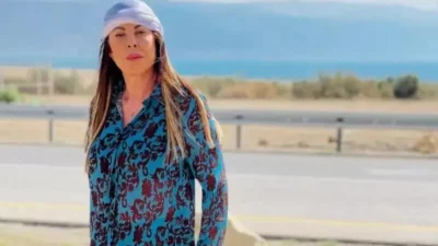 Στην Ιερουσαλήμ η Άντζελα Δημητρίου - Η φωτογραφία πάνω σε καμήλα και το μήνυμα όλο νόημα