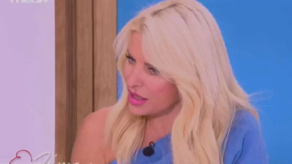 «Κάποια θέματα τα αποφεύγω...» - Το σχόλιο της Ελένης Μενεγάκη για τη σχέση Βανδή με Μπισμπίκη