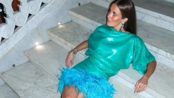 Πάρε ιδέες για τις χειμωνιάτικες (και χριστουγεννιάτικες) σου εμφανίσεις από τώρα - 4 στιλάτα looks που θα λατρέψεις