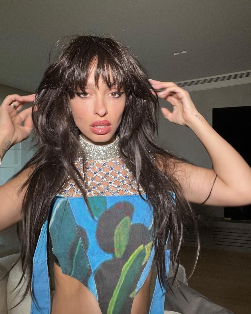  Ελένη Φουρέιρα