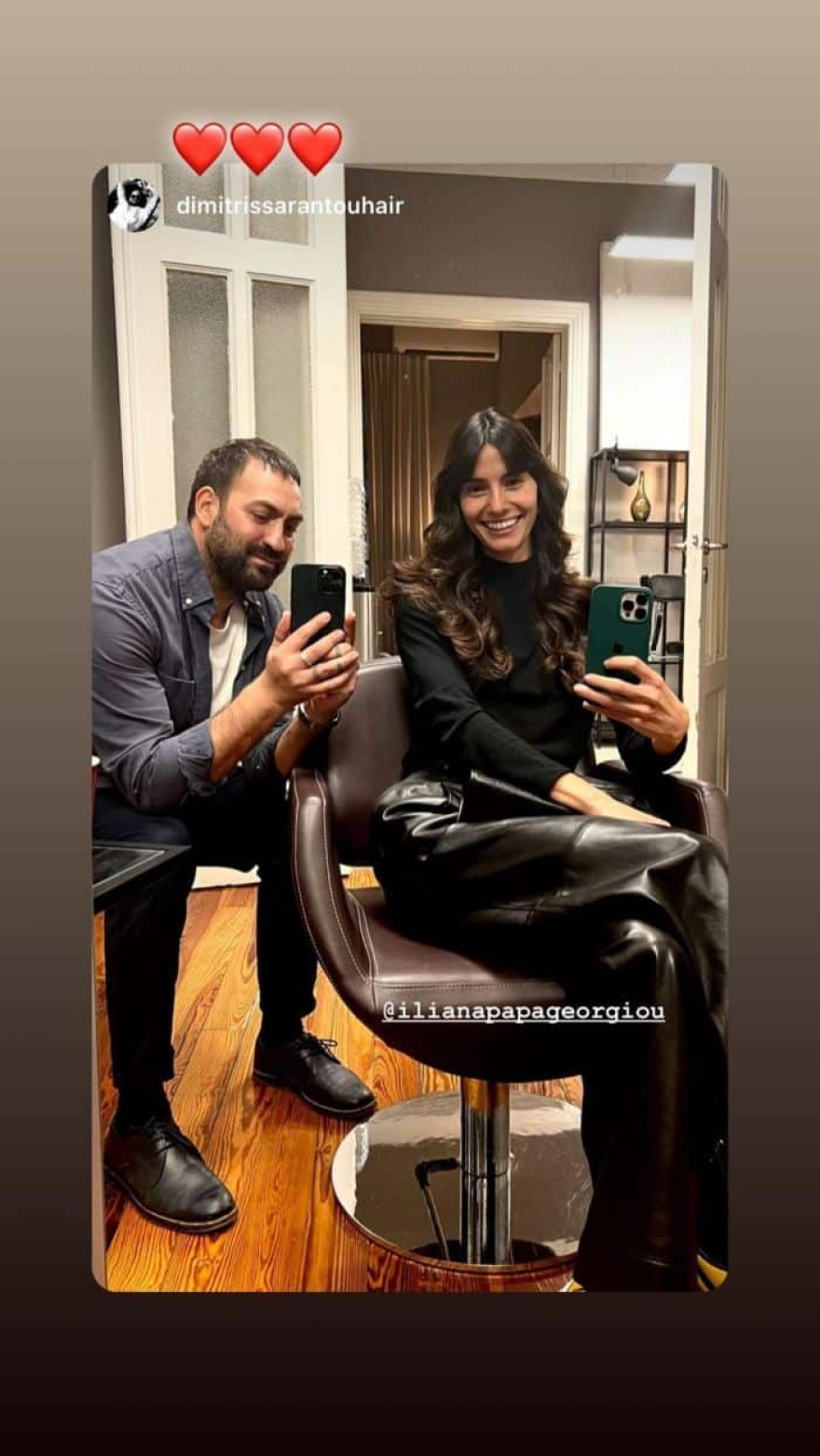 Η Ηλιανα παπαγεωργόυ με τον κομμωτή της