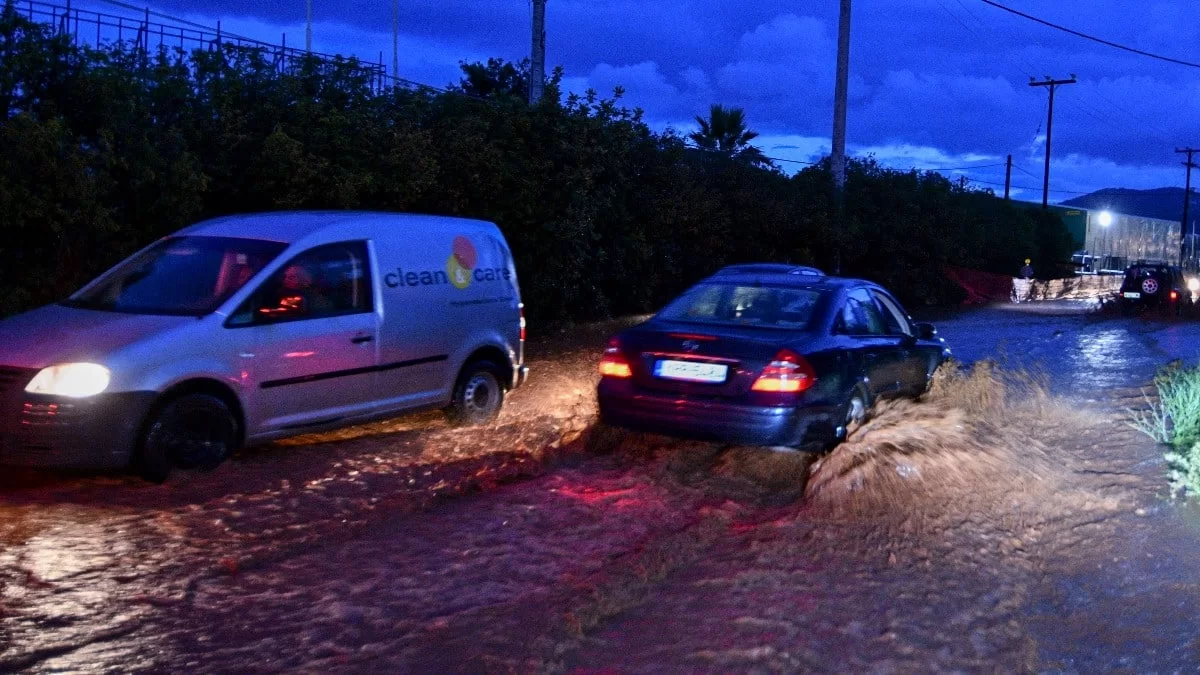 Έκτακτο δελτίο από την ΕΜΥ - Πότε θα «χτυπήσει» την Αττική η κακοκαιρία EVA