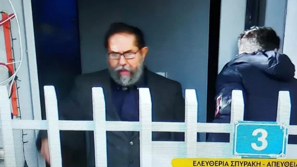 Χαμός στην Κιβωτό του Κόσμου - Γονείς έσπασαν την πόρτα και φώναζαν τον Πατήρ Αντώνιο