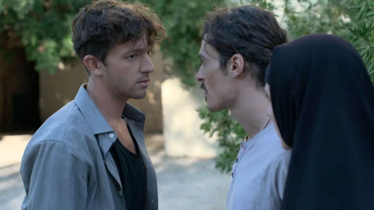 Σοκ στο Μαύρο Ρόδο: «Πόσο ξεφτίλας είσαι ρε;» - Άγριο ξύλο με Βίκο και Πέτρο